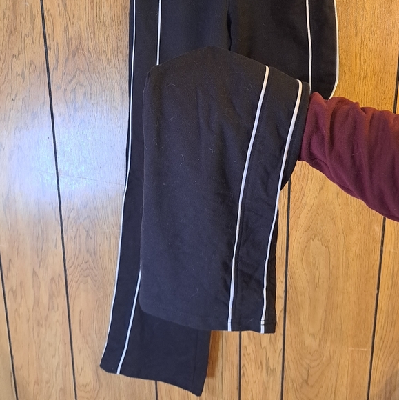 Joggers - Picture 4 of 10